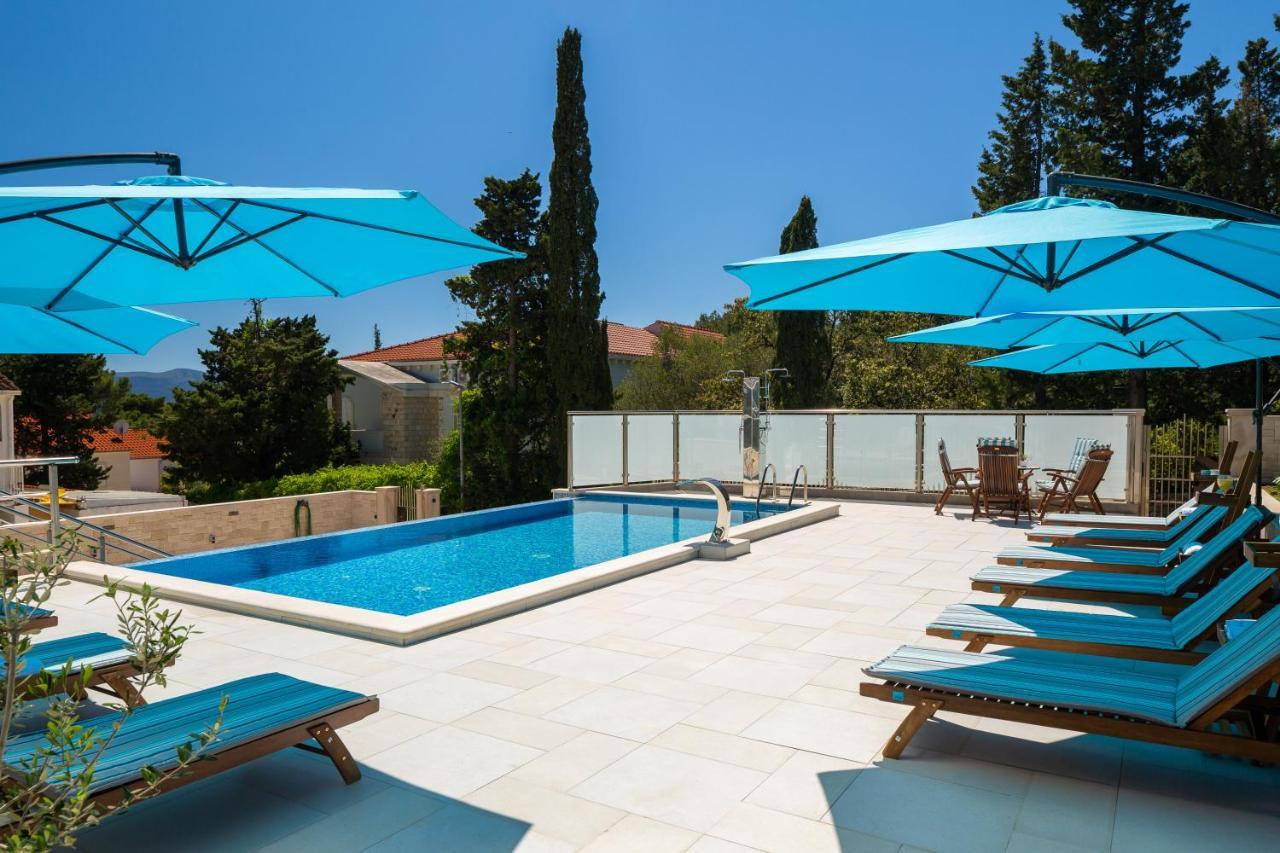 Aqua - Adults Only Guest house Bol