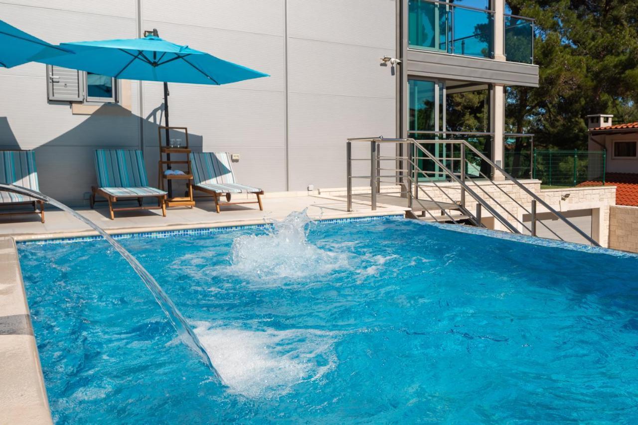 Gasthuis Aqua - Adults Only Bol